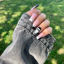 Load image into Gallery viewer, Majestic Black & White Heart French