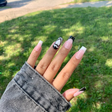 Load image into Gallery viewer, Majestic Black & White Heart French